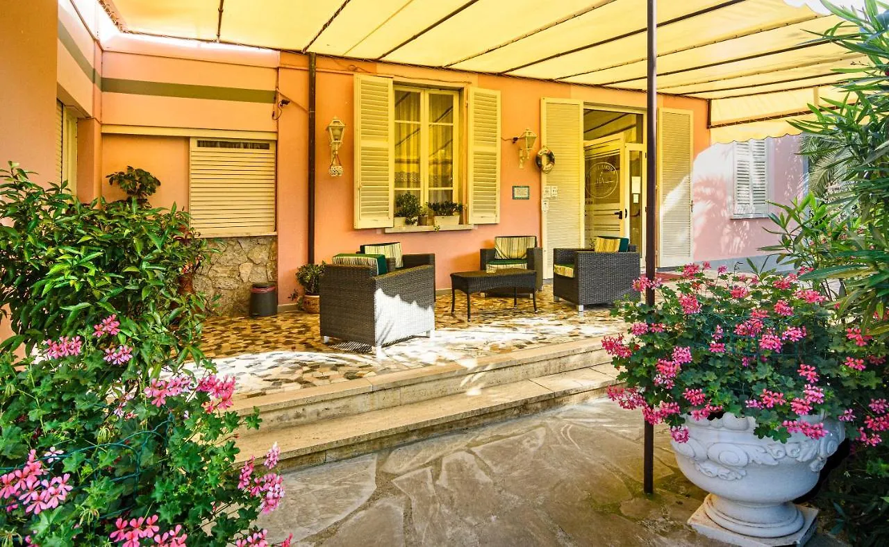 **  Hotel Ambra Forte dei Marmi Italië