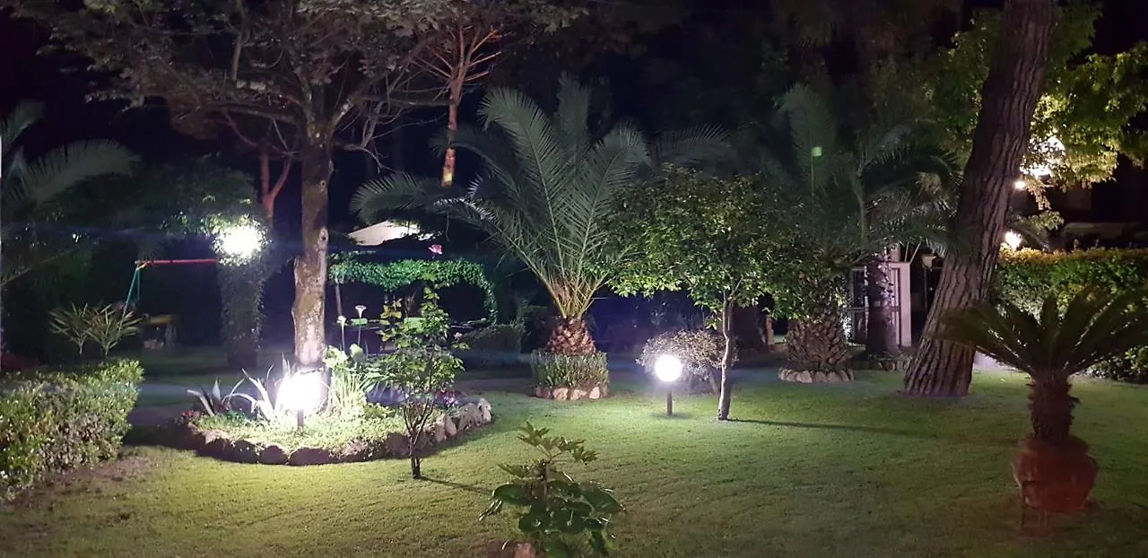 Hotel Ambra Forte dei Marmi 2*,  Italy